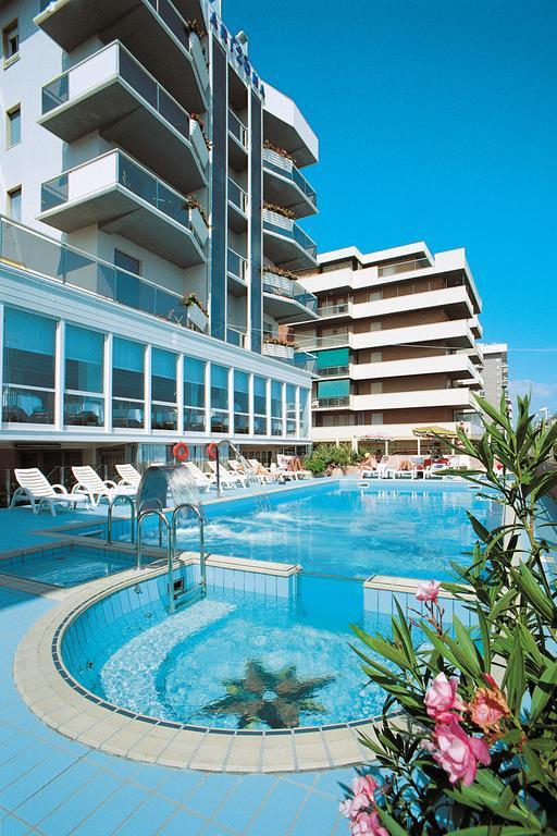 Hotel Arizona Riccione Luaran gambar