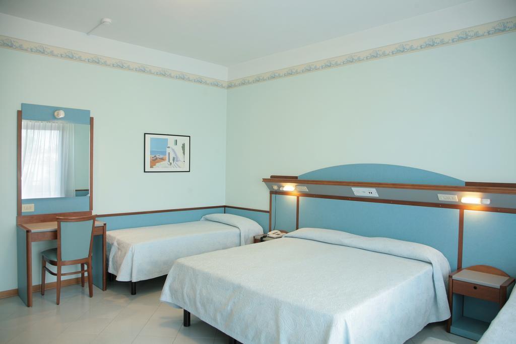 Hotel Arizona Riccione Luaran gambar