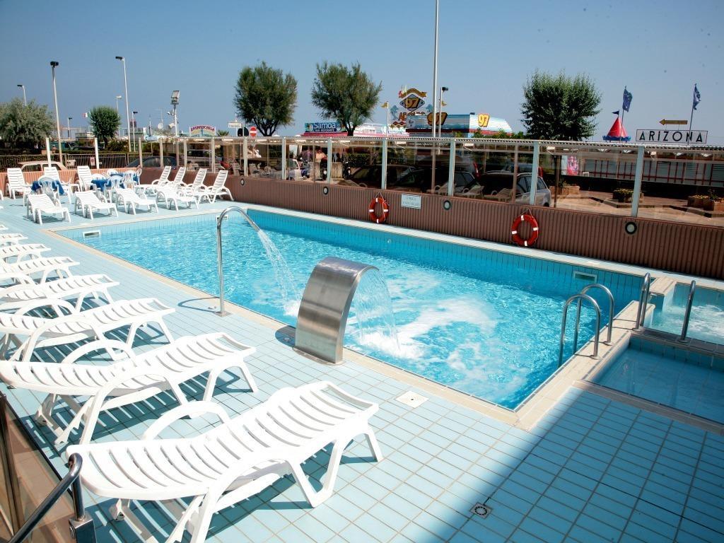 Hotel Arizona Riccione Luaran gambar