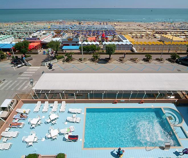 Hotel Arizona Riccione Luaran gambar