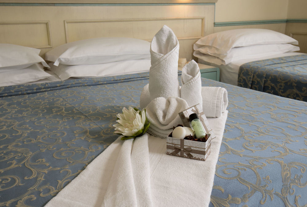 Hotel Arizona Riccione Luaran gambar